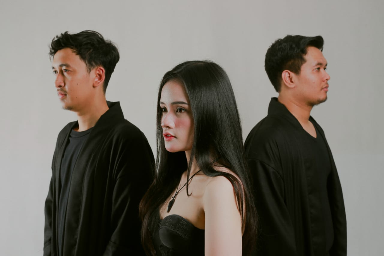 Soegi Bornean Kalibrasikan Musik Folk Jawa Kalimantan